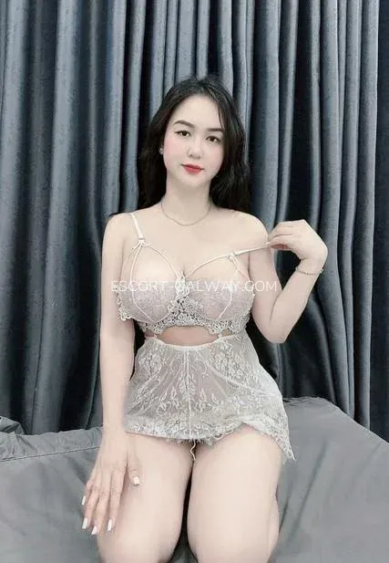 Escort Galway Lily — 4