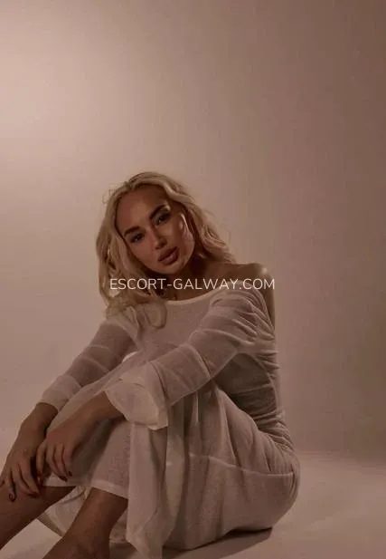 Escort Galway Lavinia — 5