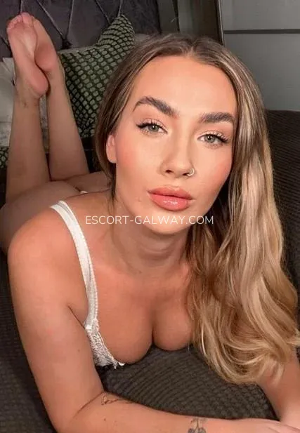 Escort Galway Paige — 5