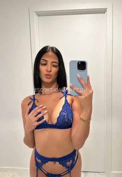 Escort Galway Caroline — 4