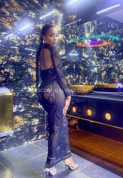 Escort Galway Pia — 4