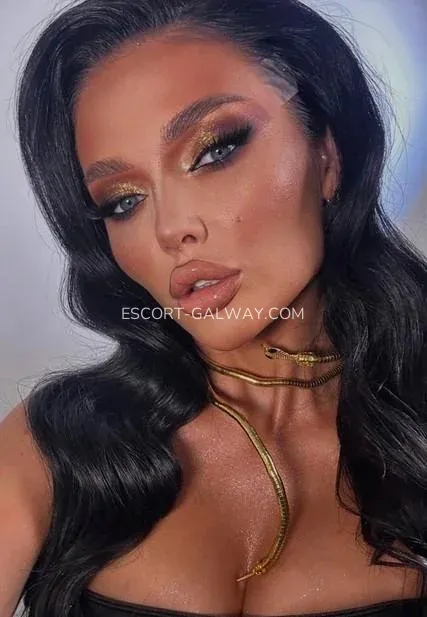 Escort Galway Leslie — 9