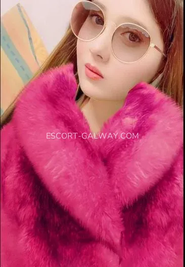 Escort Galway Oriana — 3