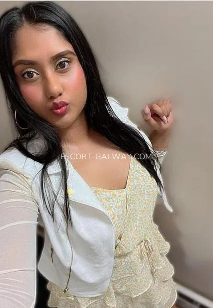 Escort Galway Maya — 1